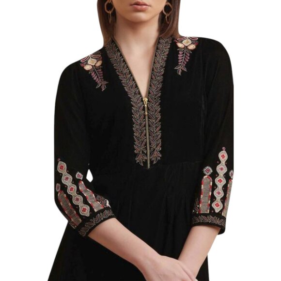 Label Ritu Kumar Black Micro Velvet V Neck Hungarian Embroidered Dress - S NWT - Picture 6 of 15